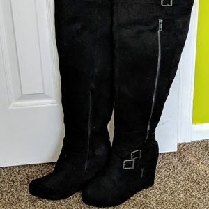 Tall black wedge heel wide calf boots sz 10
